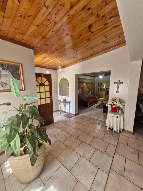 3 Bedroom Property for Sale in Vryburg North West